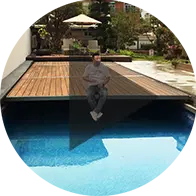 层叠泳池盖视频按钮